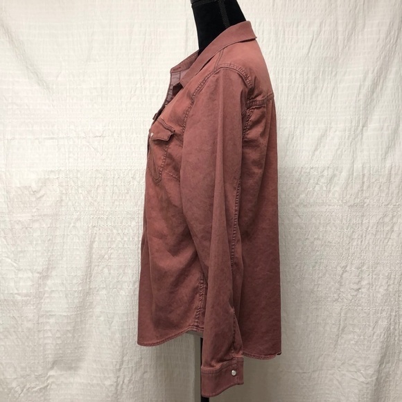 Tahari Ombré Long Sleeve Button Down - Picture 3 of 7